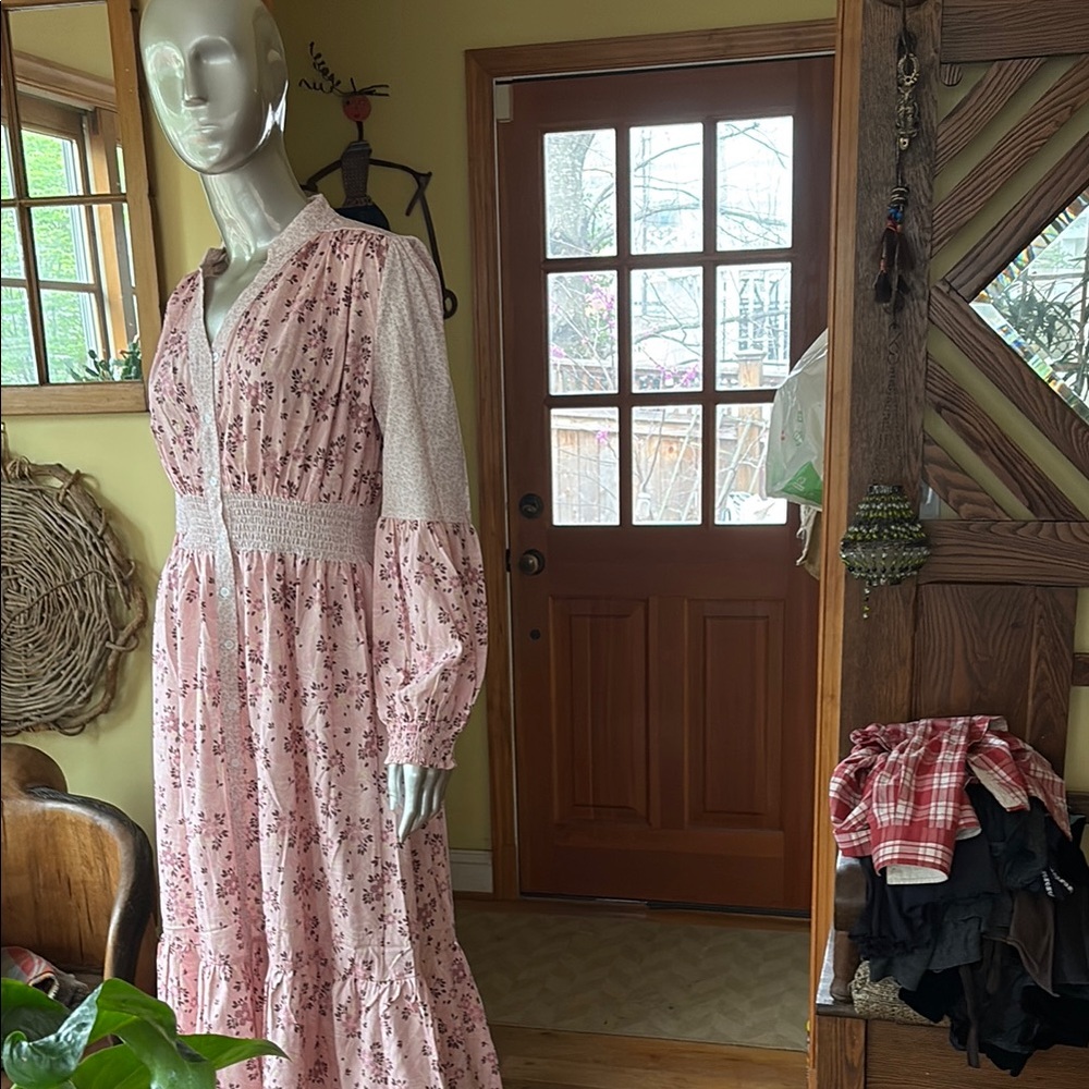 Source Unknown Pink Floral Long Sleeve Maxi Dress